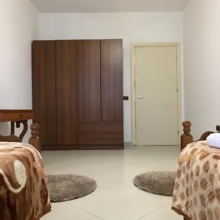 Sweet 1 - Pensión Tirana